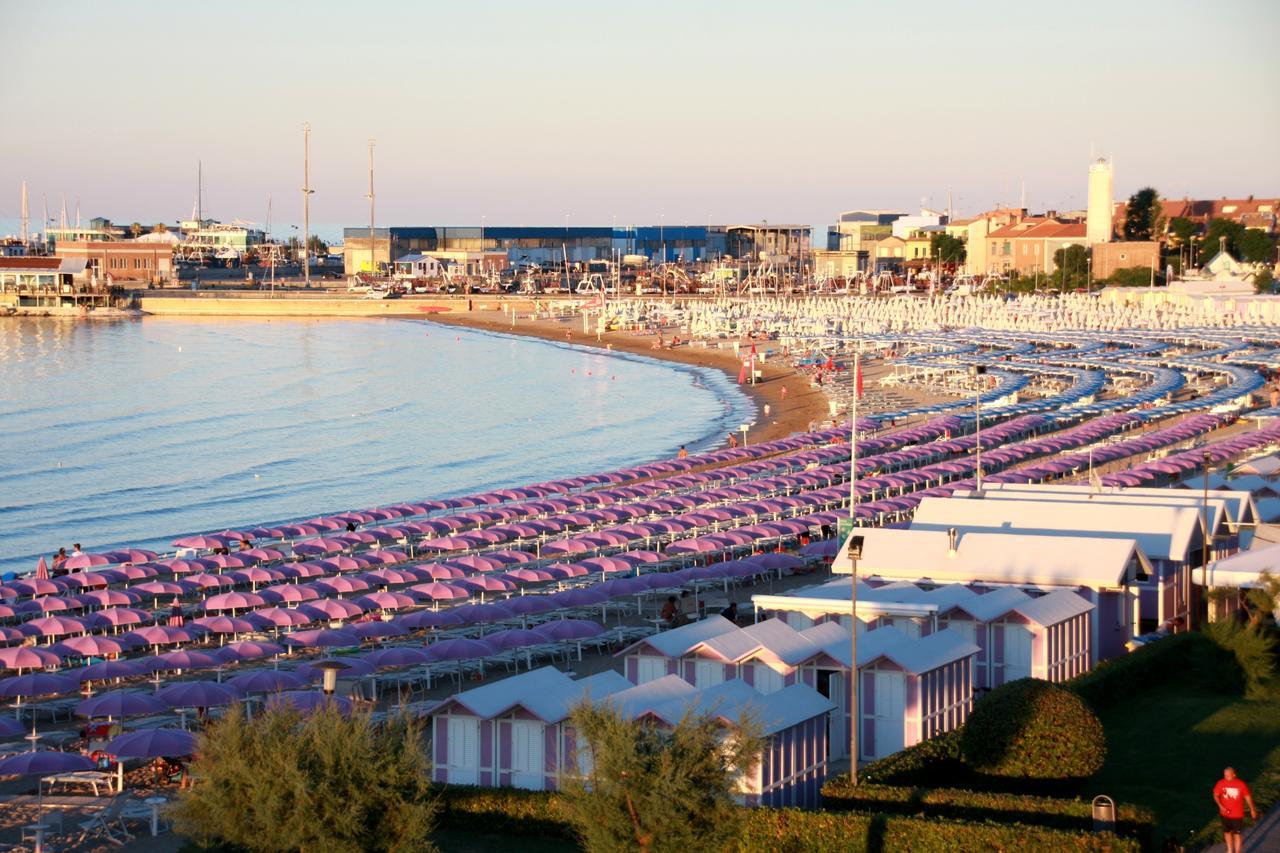 Hotel Excelsior Fano Exterior foto